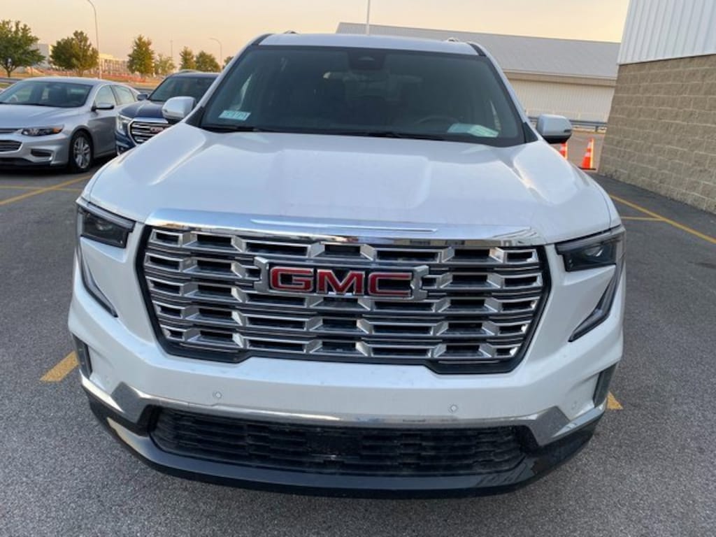 Used 2024 GMC Acadia Denali SUV
