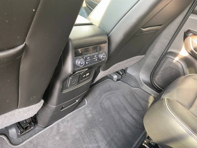 2020 GMC Acadia Denali - Photo 15