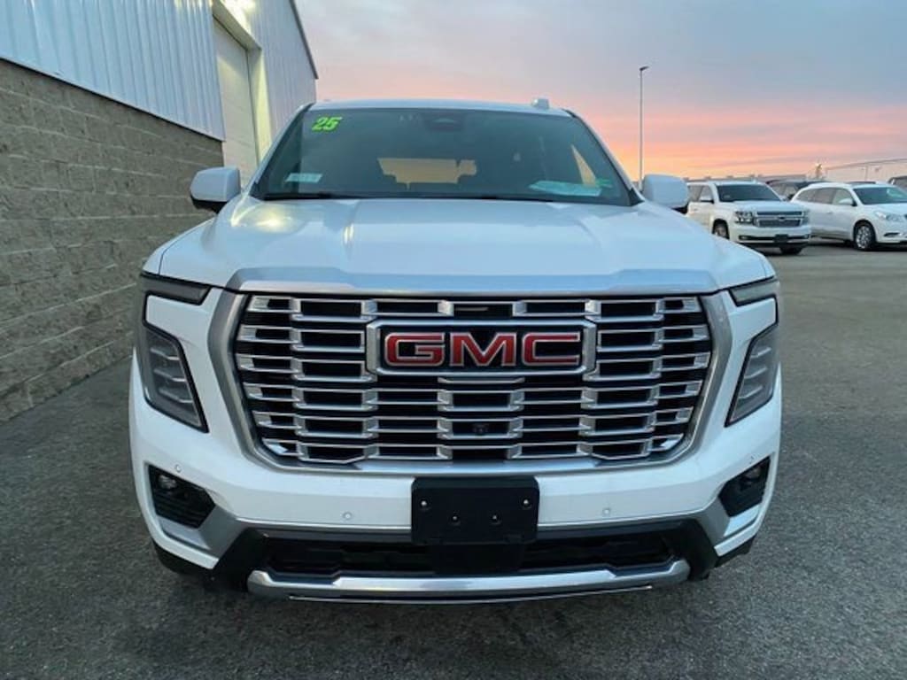 Used 2025 GMC Yukon Denali SUV