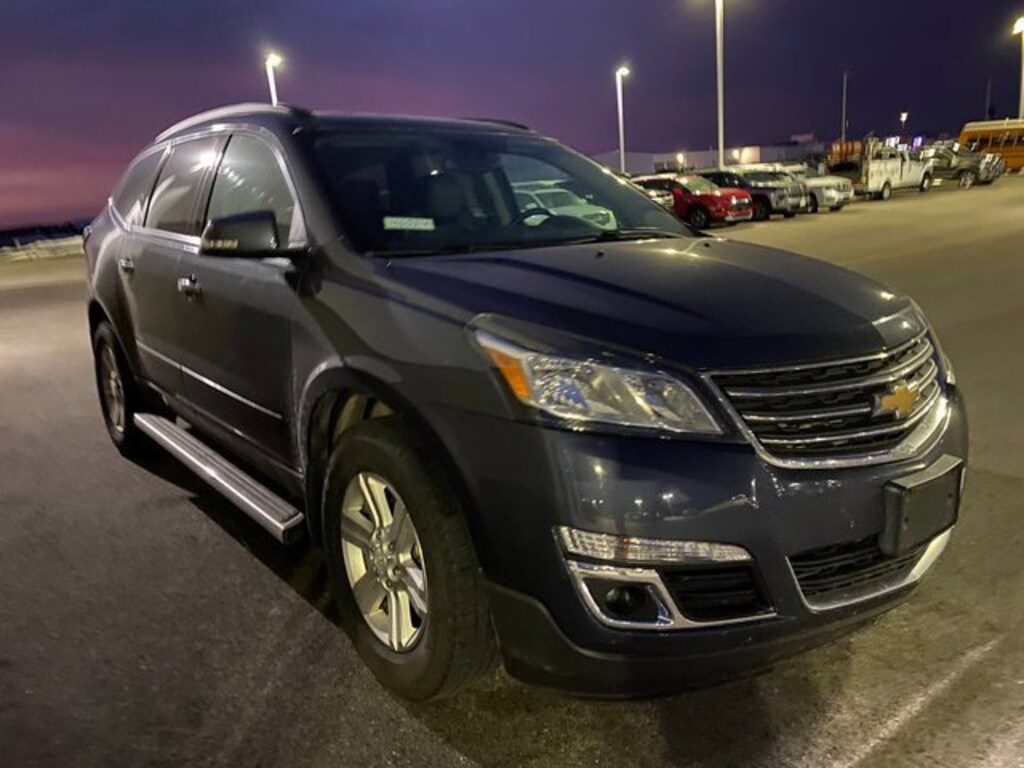 Used 2014 Chevrolet Traverse LT SUV