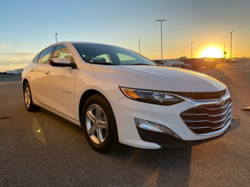 Used 2024 Chevrolet Malibu 1LT Car