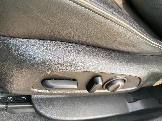 2020 GMC Acadia Denali - Photo 18