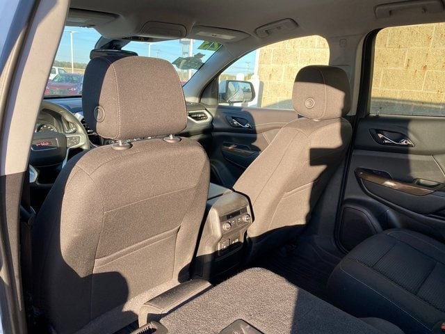 2023 GMC Acadia SLE - Photo 12