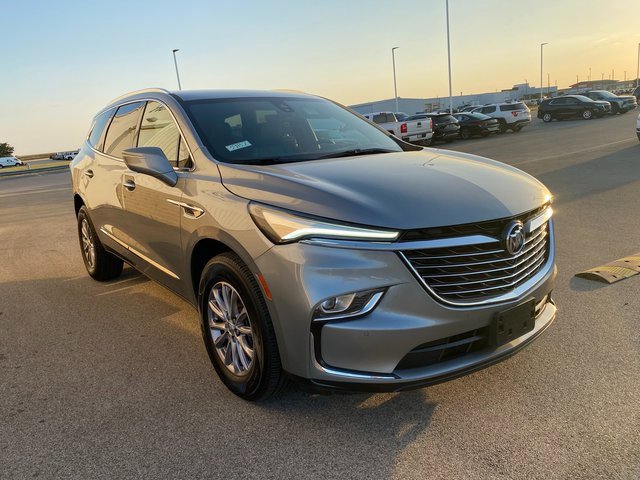 2024 Buick Enclave Premium photo 3