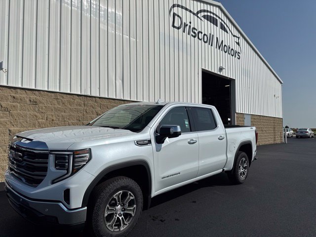 2026 GMC Sierra 1500 SLT - Photo 2