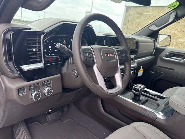 2026 GMC Sierra 1500 SLT - Photo 16