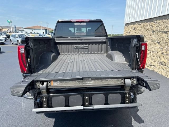 2026 GMC Sierra 2500HD SLT - Photo 10