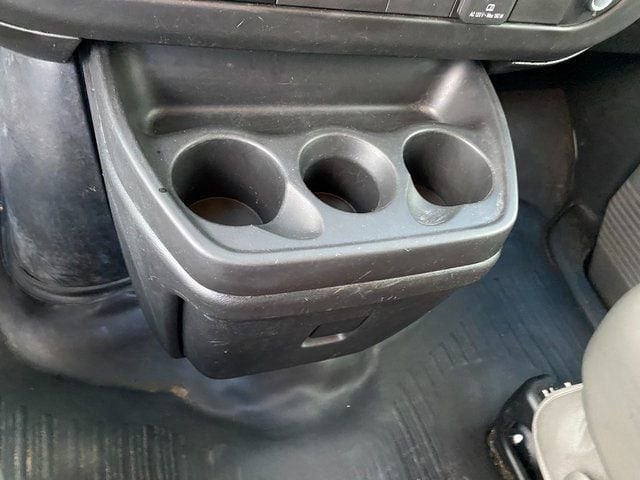 2023 Chevrolet Express Cargo Work Van - Photo 20