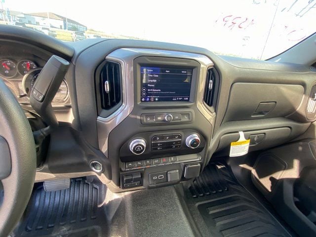 2025 GMC Sierra 1500 Pro - Photo 18