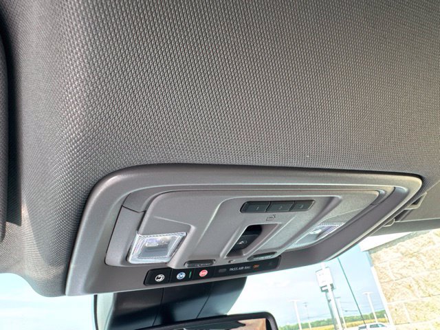 2026 GMC Sierra 1500 SLT - Photo 25