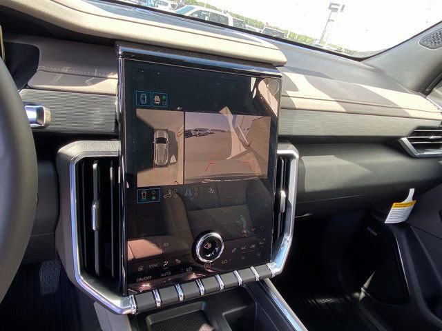 2025 GMC Acadia Elevation - Photo 25
