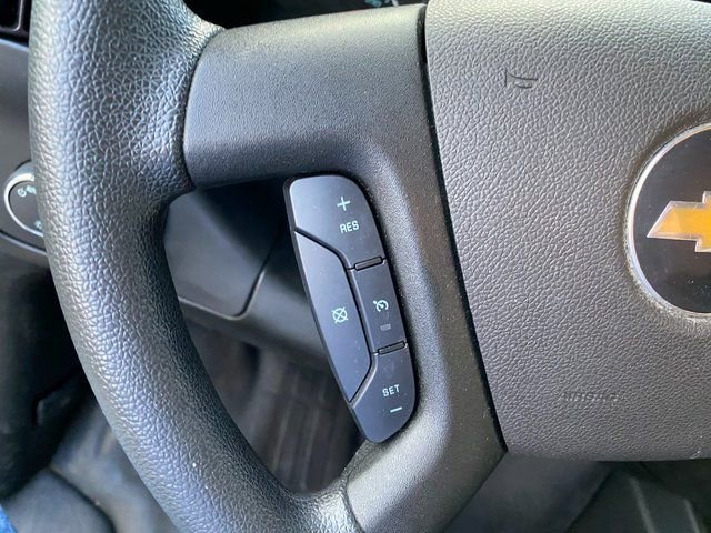 2023 Chevrolet Express Cargo Work Van - Photo 25