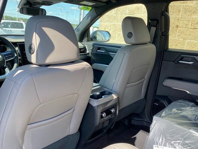 2025 GMC Acadia Elevation - Photo 12