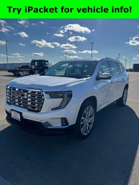 2024 GMC Acadia Denali FWD's photo