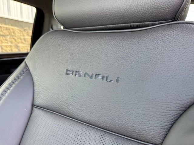 2026 GMC Sierra 2500HD Denali - Photo 18