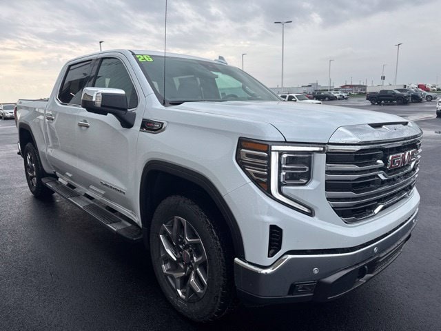 2026 GMC Sierra 1500 SLT - Photo 6