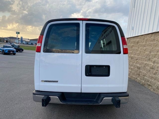 2023 Chevrolet Express Cargo Work Van - Photo 6