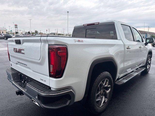 2026 GMC Sierra 1500 SLT - Photo 7