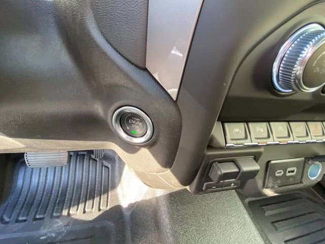 2025 GMC Sierra 1500 Pro - Photo 22