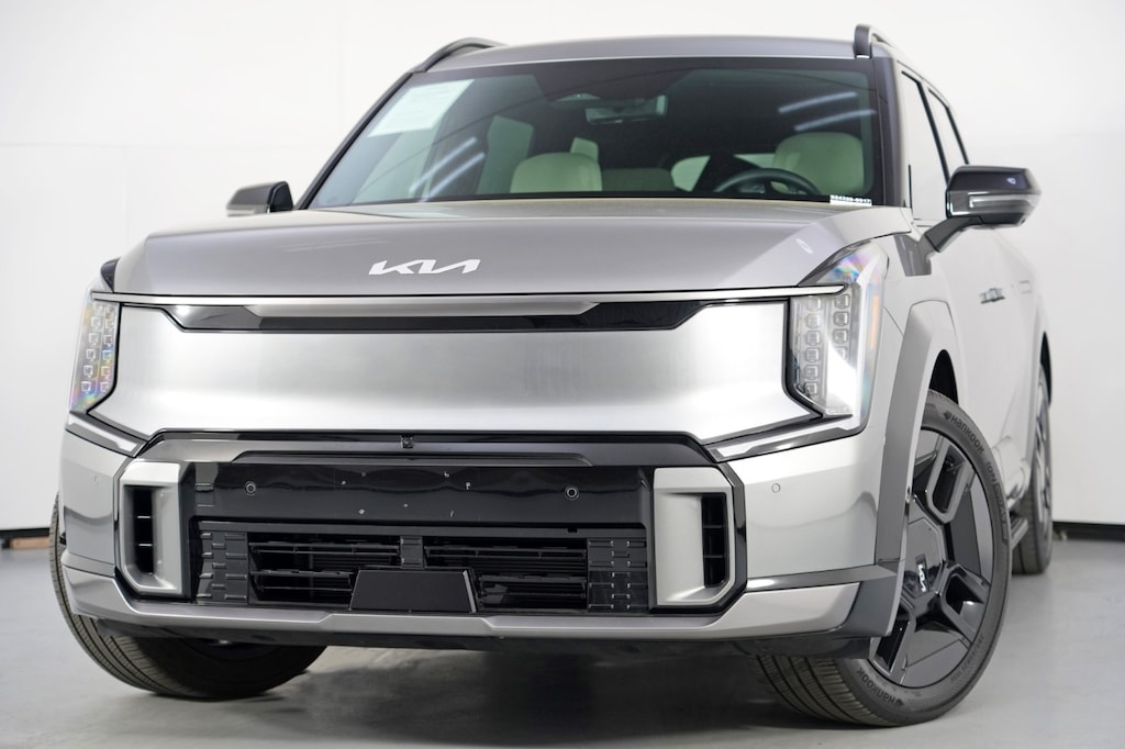 Used 2024 Kia EV9 GT-Line w/ Relaxation Package SUV