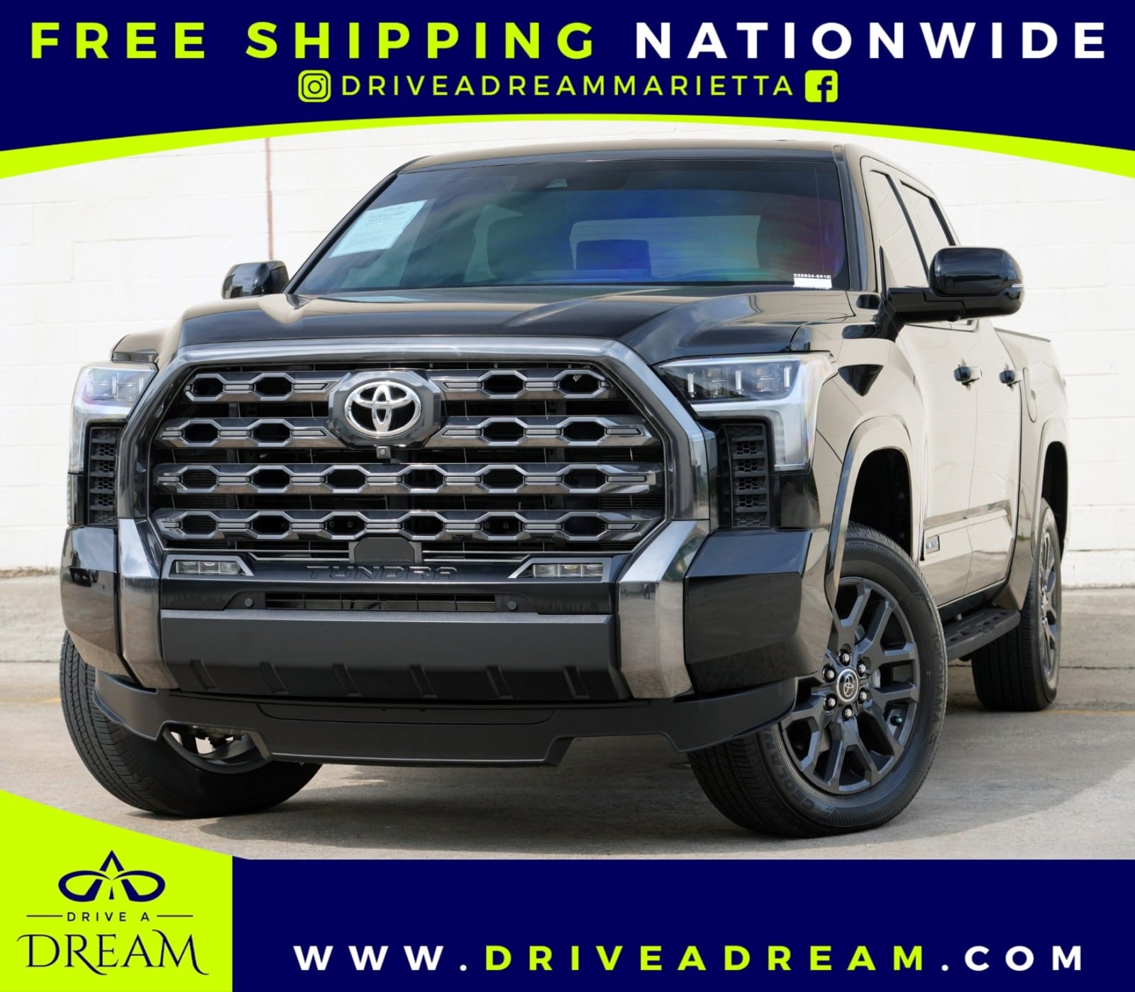 2022 Toyota Tundra Platinum 3.4L 4WD CrewMax 5.5' Bed's photo