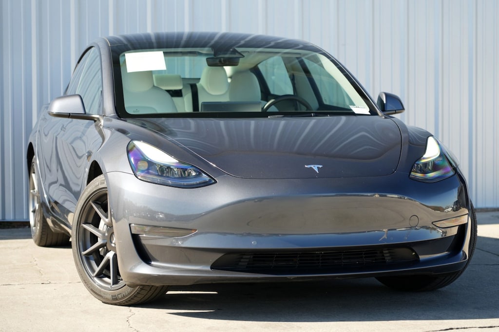 Used 2022 Tesla Model 3 Sedan