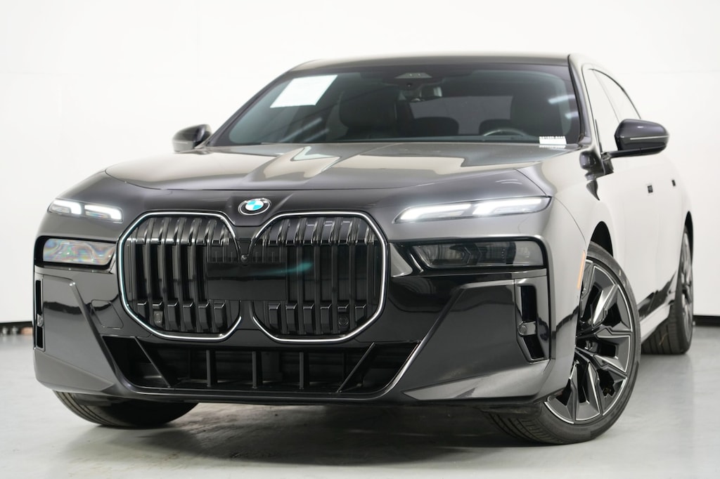 Used 2024 BMW 7 Series 740i w/ M Sport Professional & Premium Packages Sedan