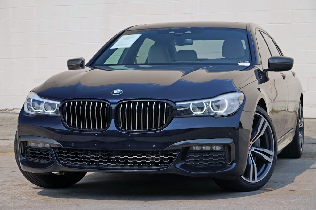 Used 2019 BMW 7 Series 740i w/ M Sport Package Sedan