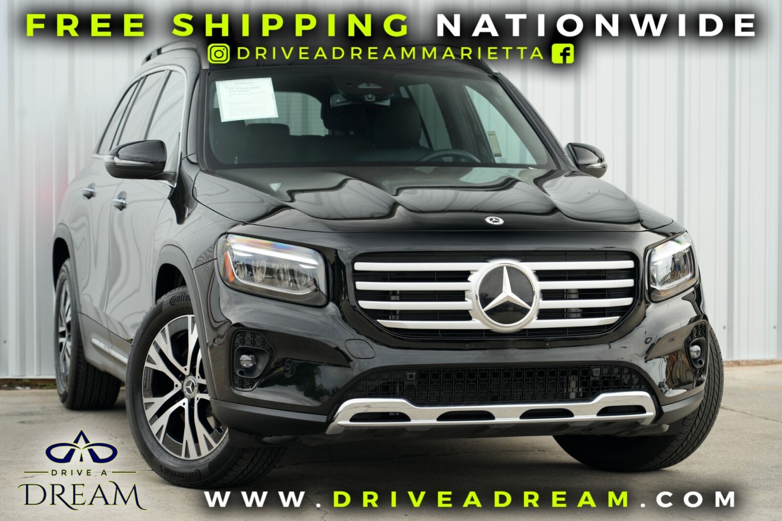 2024 Mercedes Benz GLB 250 photo 2