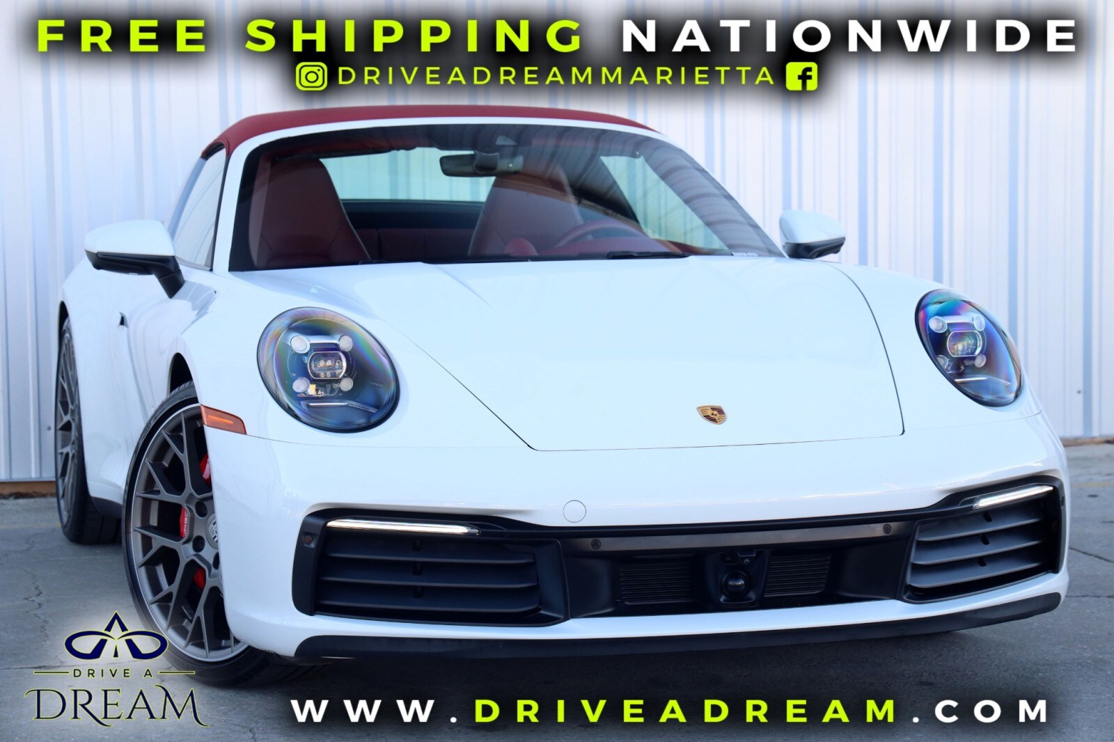 2021 Porsche 911 Targa 4S photo 2