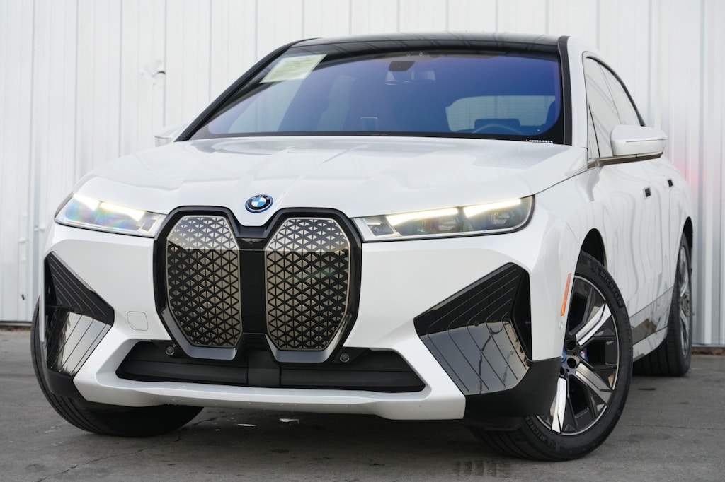 Used 2023 BMW iX M60 w/ Executive Package SUV