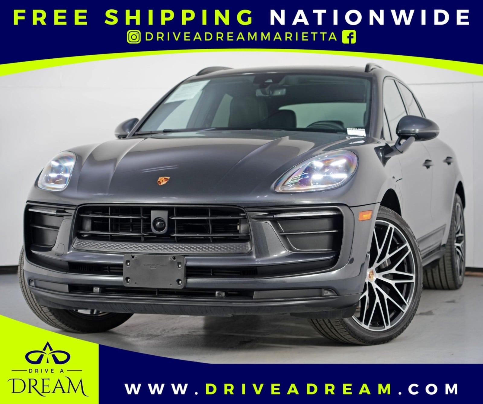 2023 Porsche Macan Base