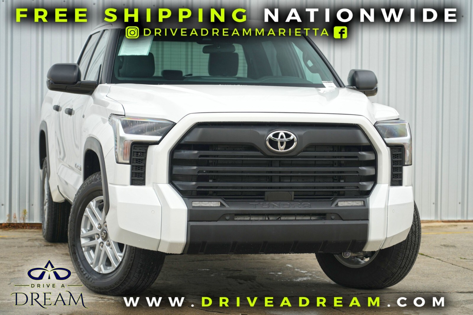 2025 Toyota Tundra SR5 CrewMax photo 2