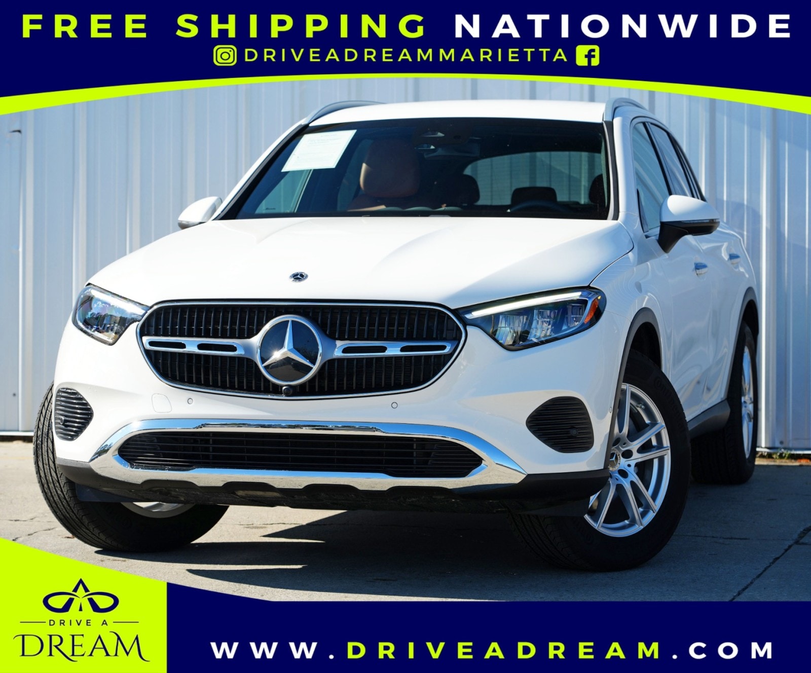 2025 Mercedes-Benz GLC Base's photo