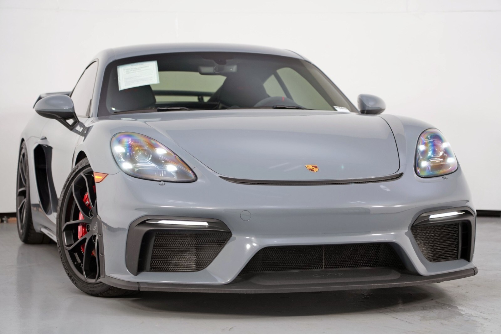 2023 Porsche Cayman GT4 photo 4