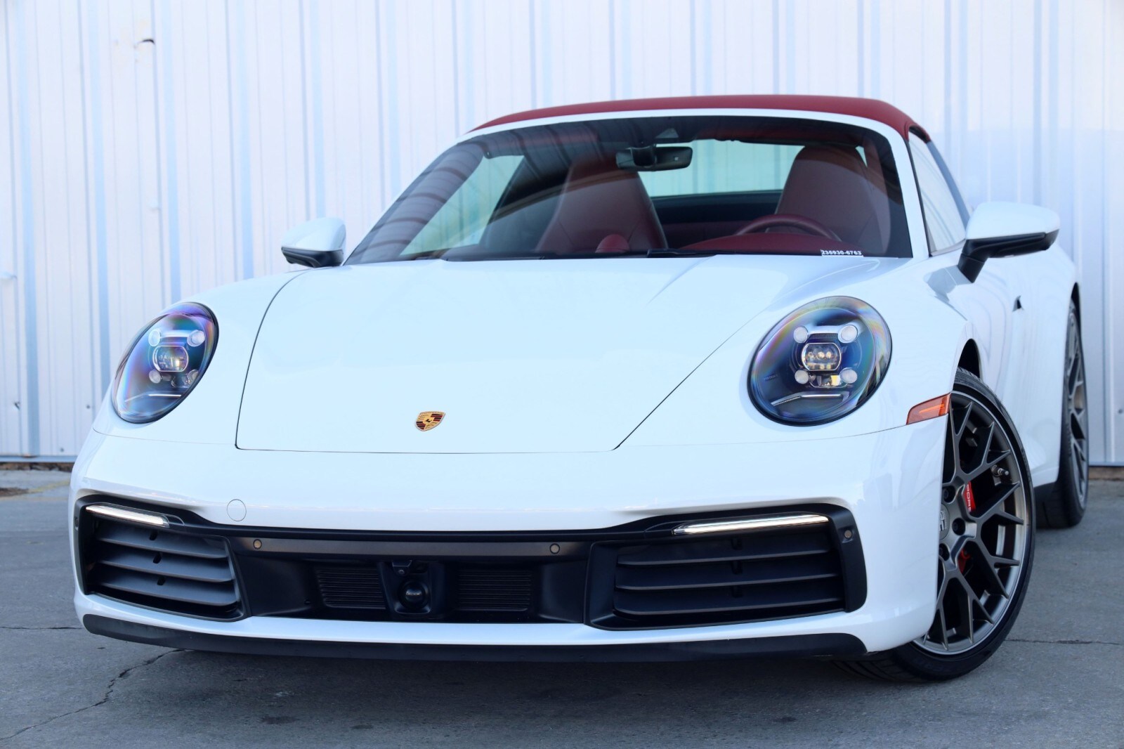 2021 Porsche 911 Targa 4S photo 3