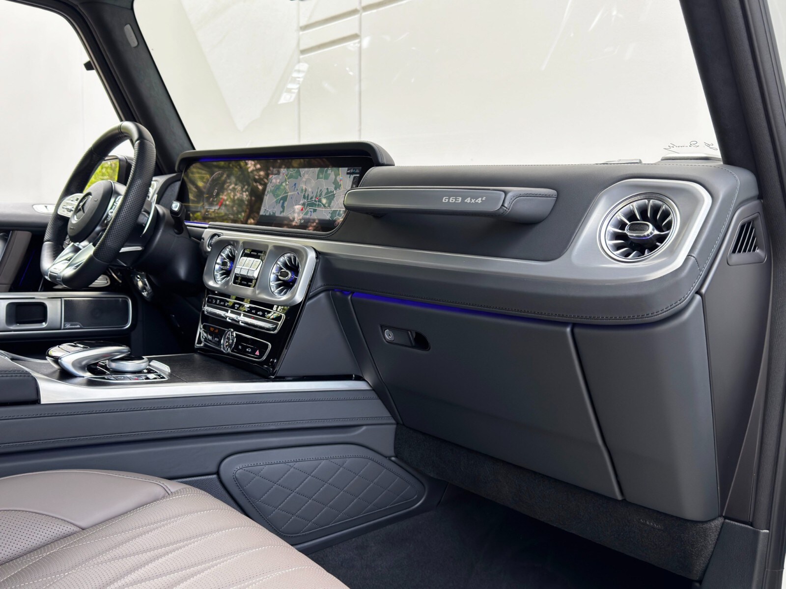 2023 Mercedes-Benz G-Class AMG G63 - Photo 16