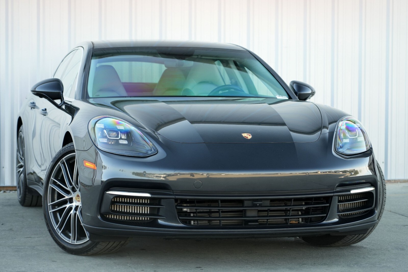 2019 Porsche Panamera 4S photo 4