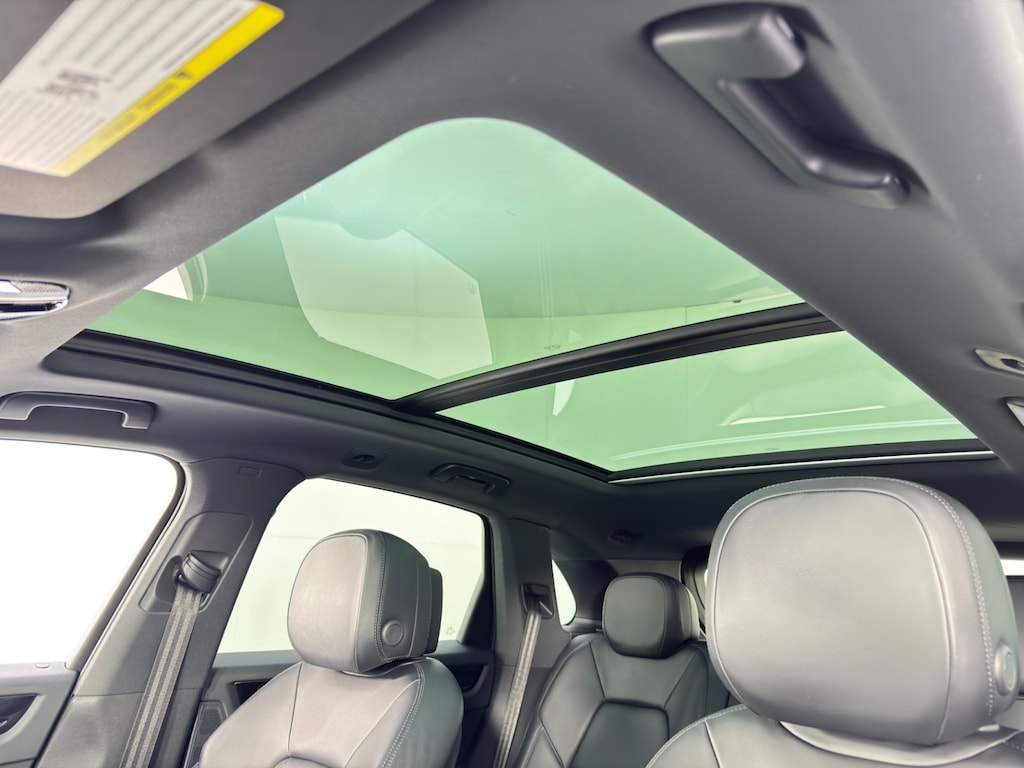 Used 2023 Porsche Cayenne Platinum Edition w/ Premium Package SUV