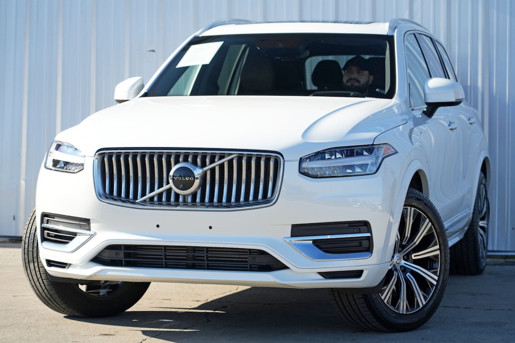 Used 2022 Volvo XC90 Recharge Plug-In Hybrid Inscription w/ Advance Package SUV