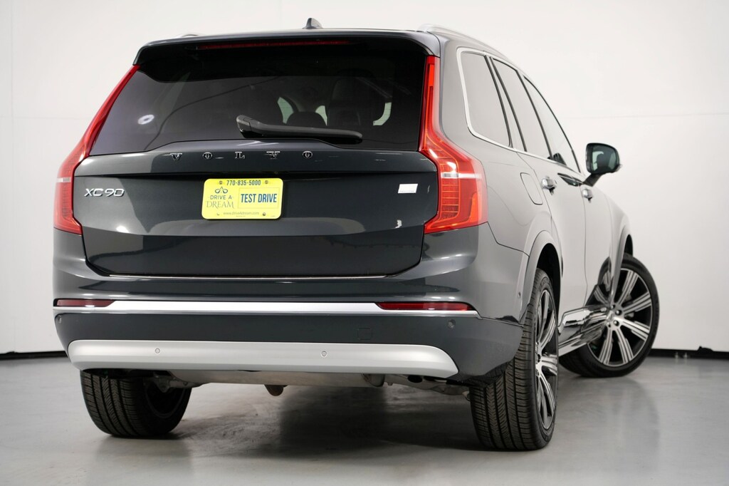 Used 2022 Volvo XC90 Recharge Plug-In Hybrid Inscription w/ Advance Package SUV