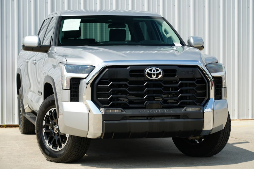 Used 2024 Toyota Tundra 4WD SR5 w/ TRD Off Road Premium & Convenience Packages Truck CrewMax