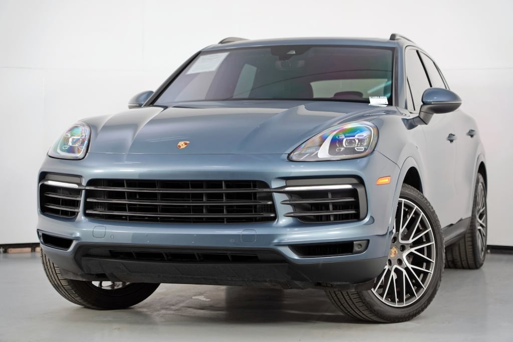 Used 2019 Porsche Cayenne w/ Premium Package SUV
