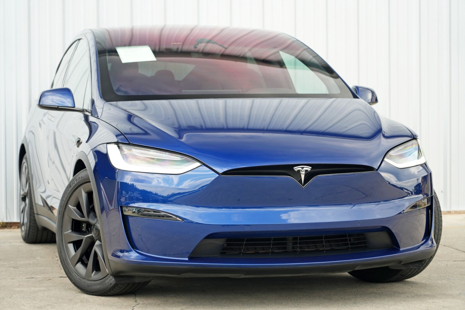 2023 Tesla Model X Standard Range photo 4