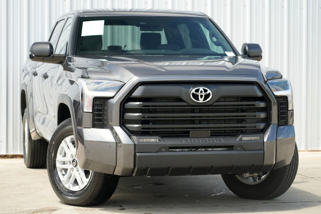 Used 2025 Toyota Tundra 4WD SR5 w/ Convenience Package Truck CrewMax