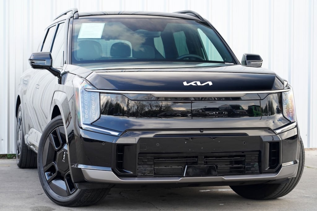 Used 2024 Kia EV9 GT-Line SUV