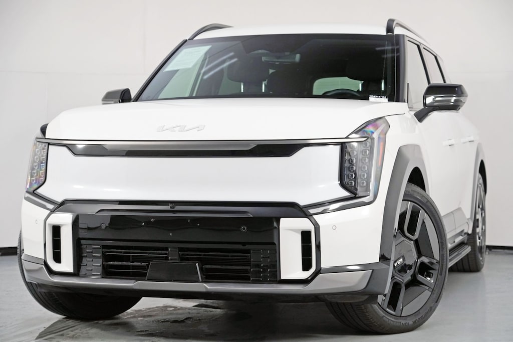 Used 2024 Kia EV9 GT-Line w/ Relaxation Package SUV