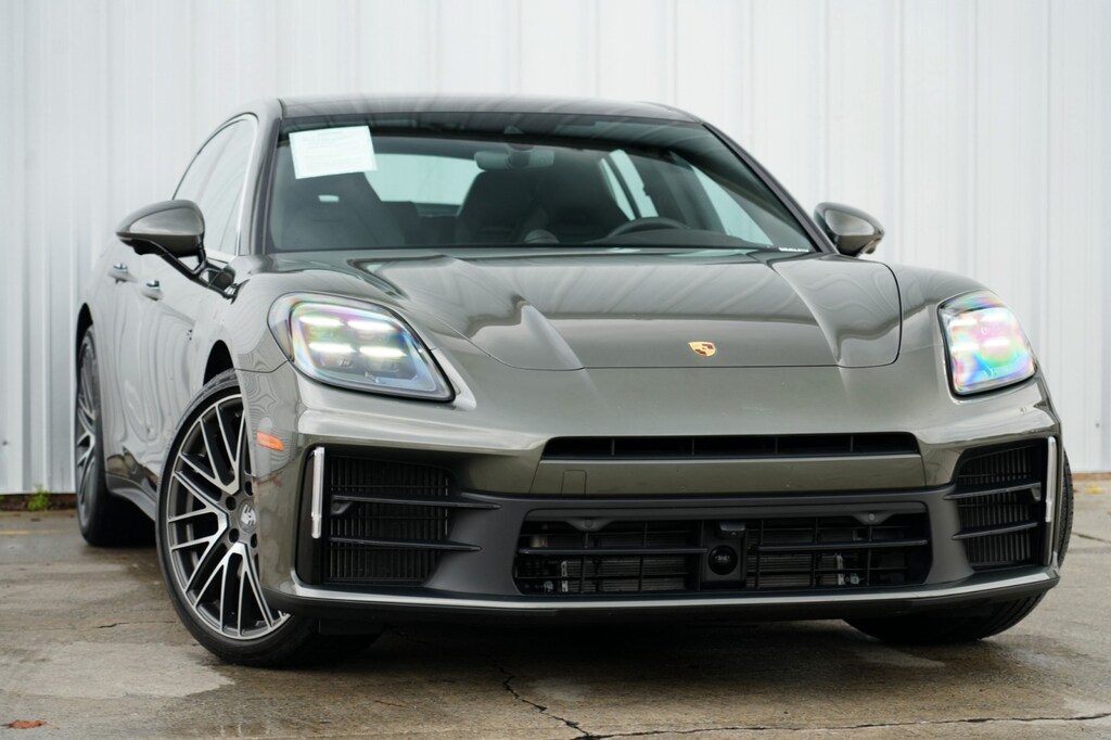 Used 2025 Porsche Panamera 4 E-Hybrid w/ Premium Package Hatchback