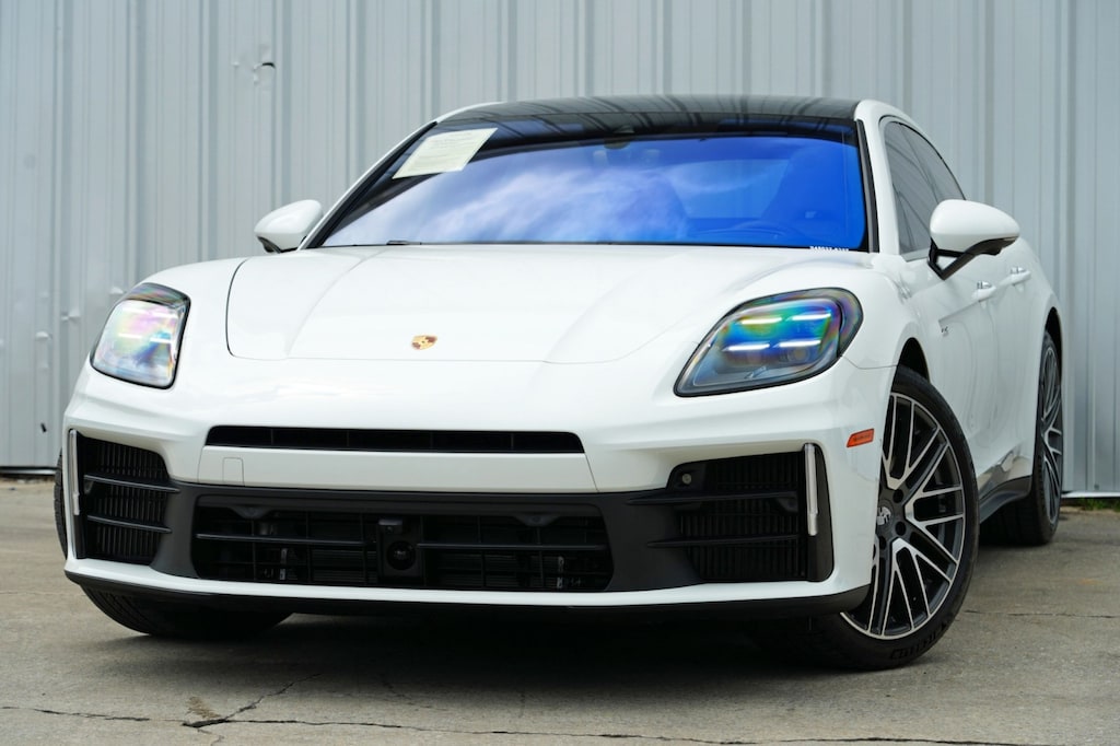 Used 2025 Porsche Panamera 4 E-Hybrid w/ Premium & Assistance Packages Hatchback