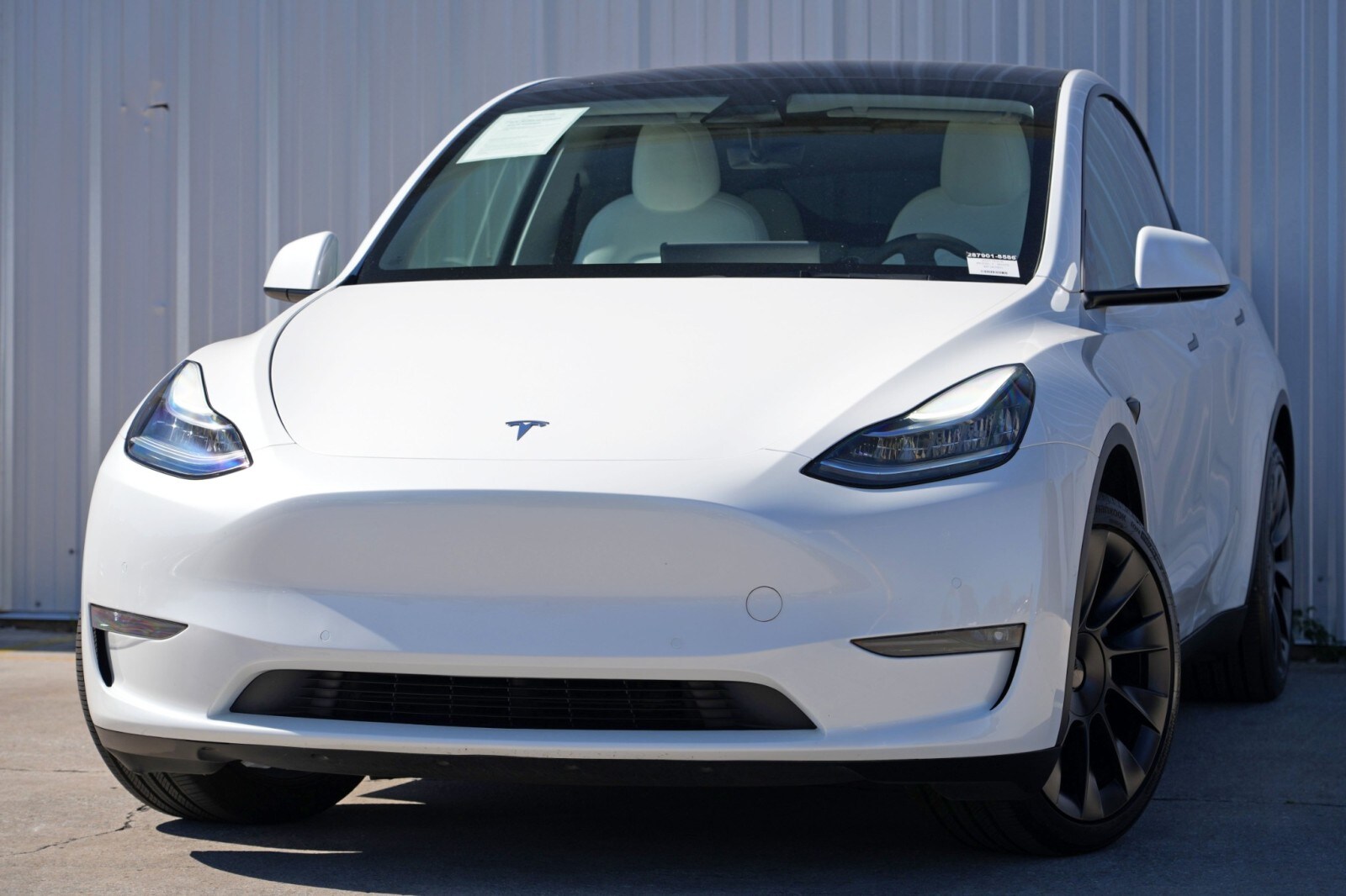 2021 Tesla Model Y Long Range photo 3
